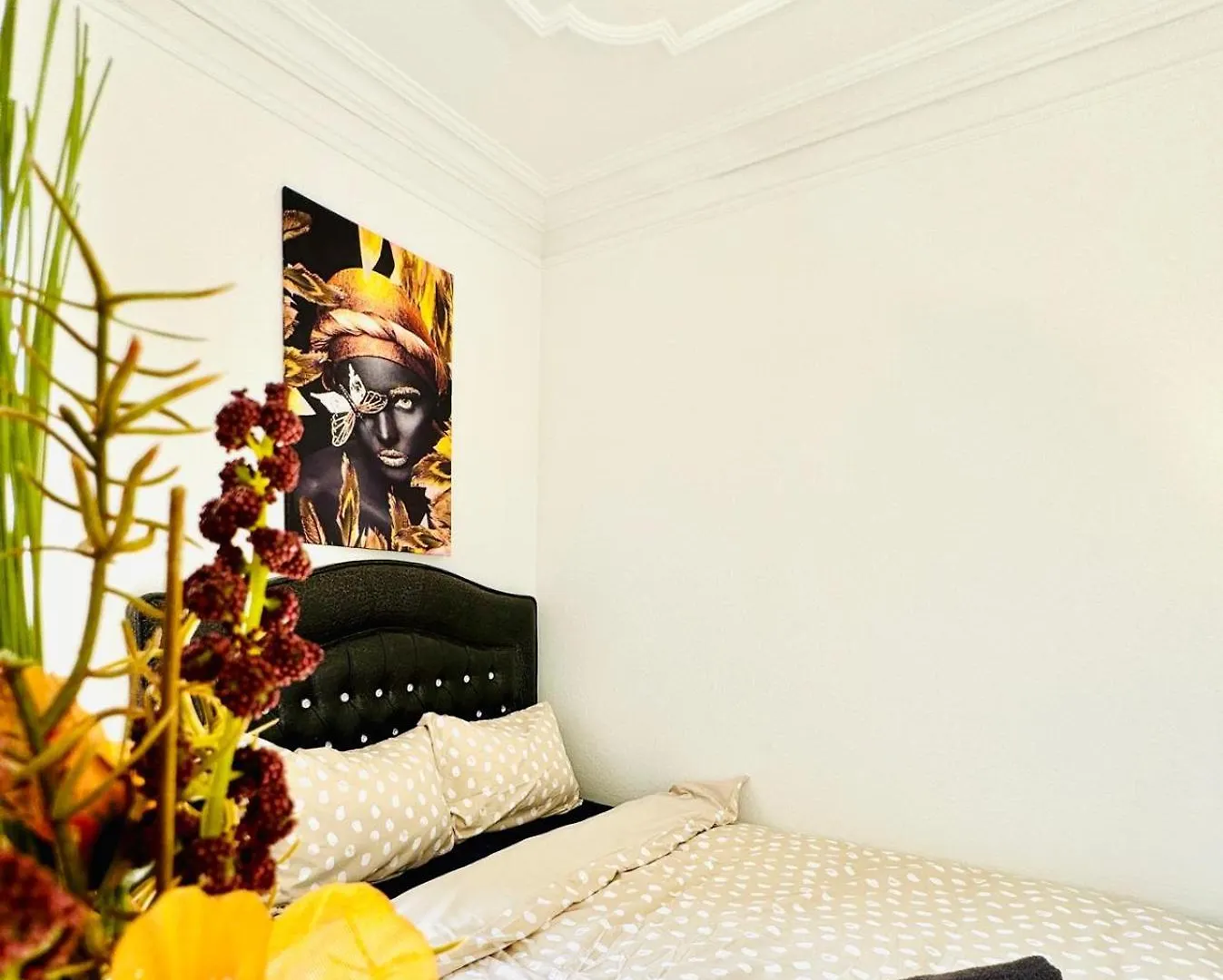Very Spacious Apartment For Up To 7P With Great Location Vienna