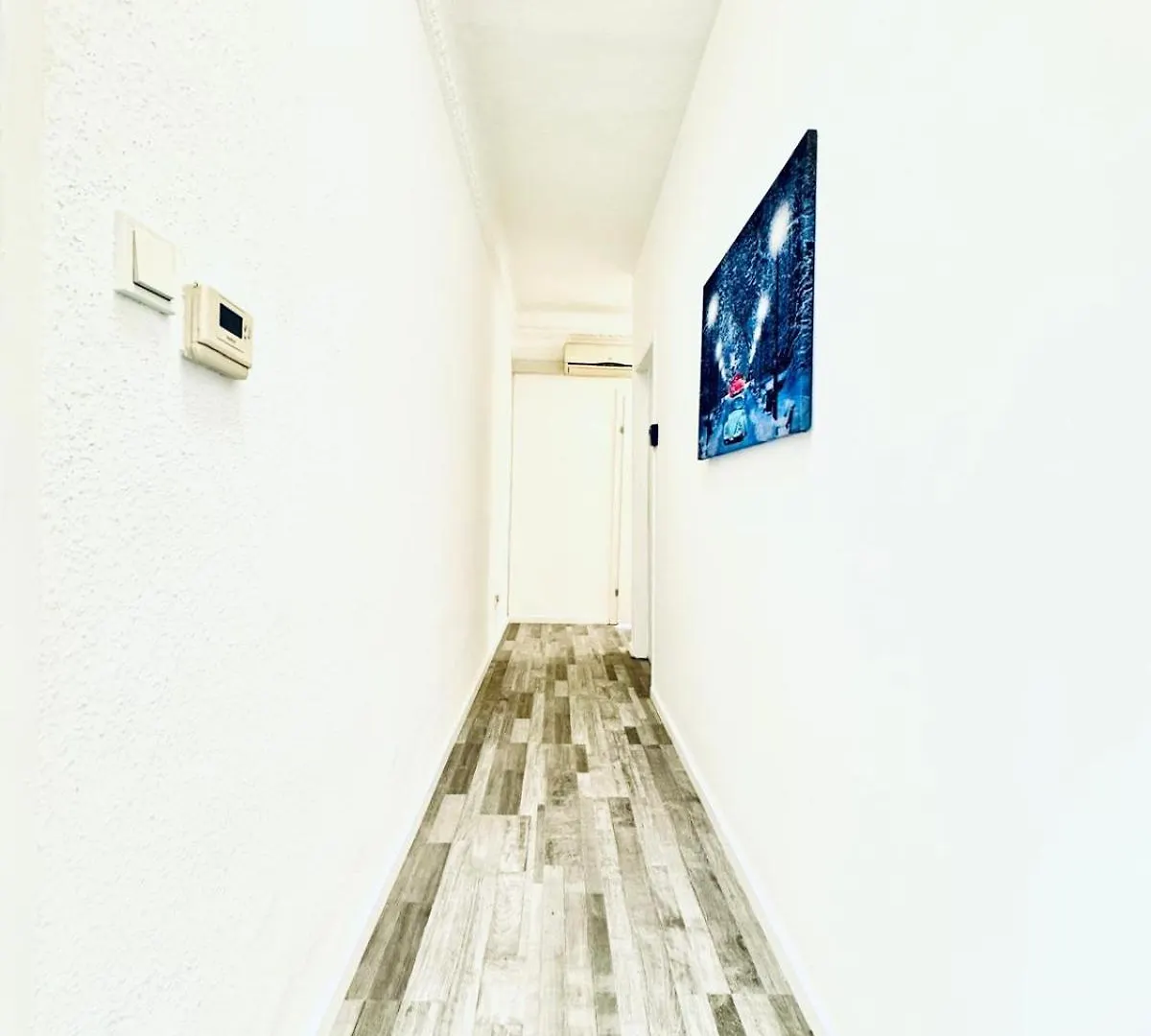 Very Spacious Apartment For Up To 7P With Great Location Vienna
